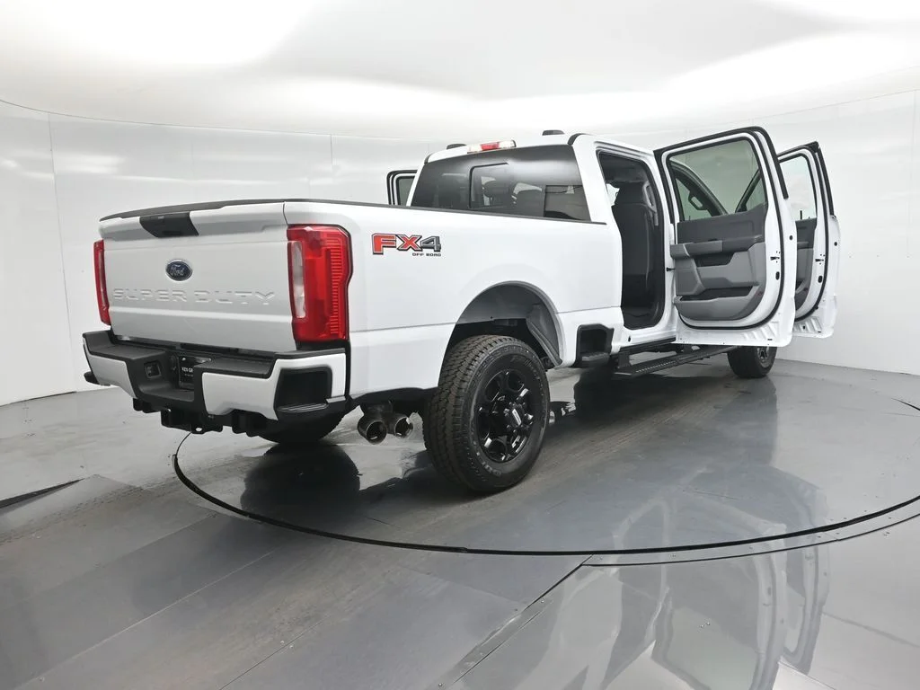 New 2026 White Ford XL image 5