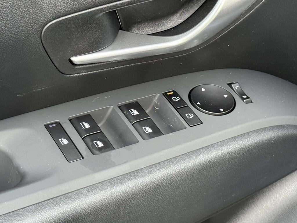 New 2026 Phantom Black Hyundai SEL AWD image 29