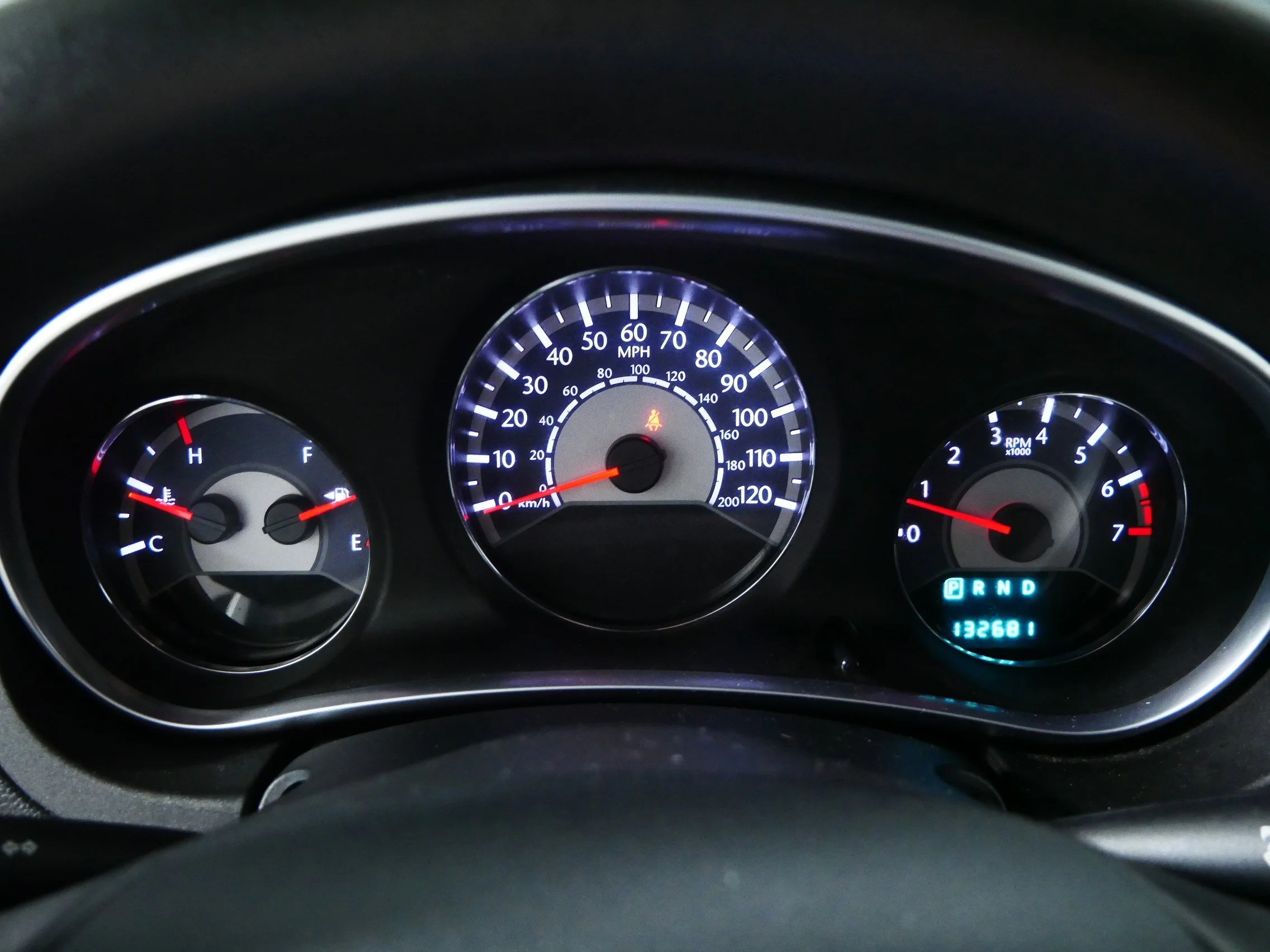 Used 2011 Bright Silver Metallic Chrysler LX image 21
