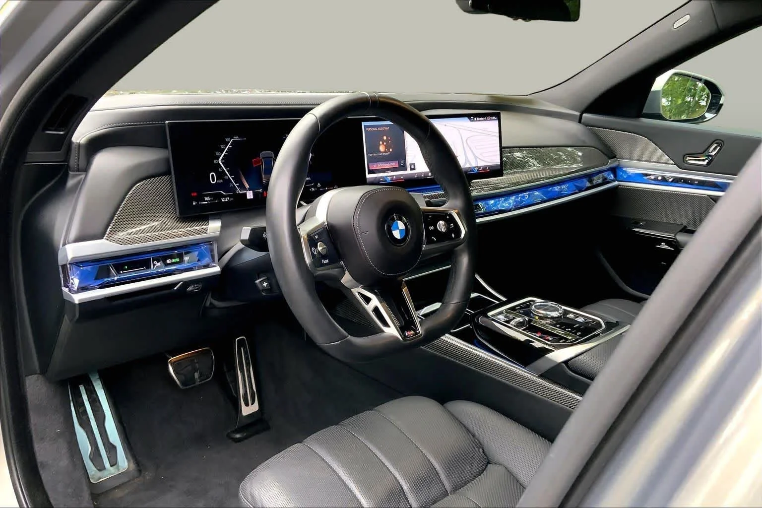 Certified Used 2023 Oxide Grey Met BMW 760i xDrive image 17