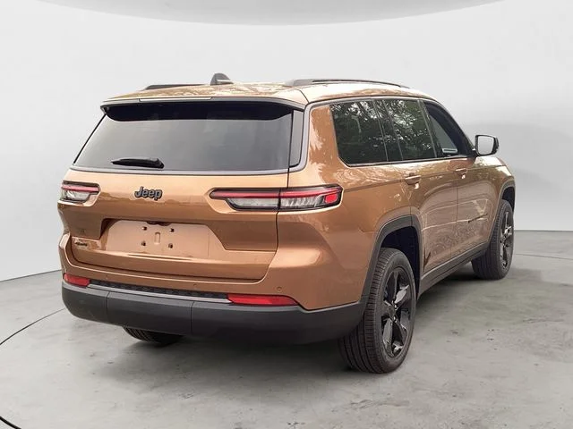 New 2026 Copper Jeep LIMITED 4X4 image 6