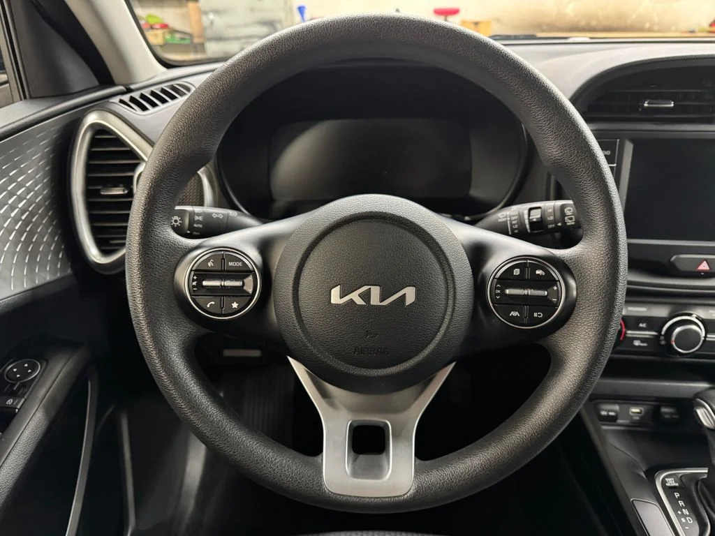 Used 2025 Black Kia LX image 19