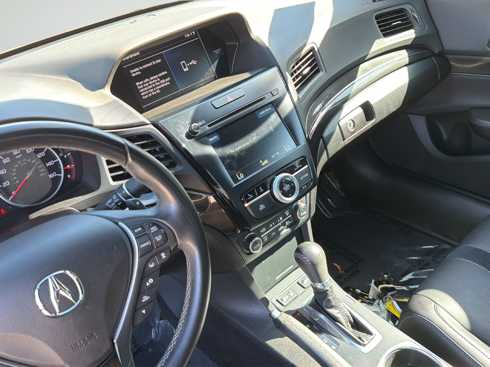 Used 2020 Platinum White Pearl Acura Premium and A-SPEC Packages image 25