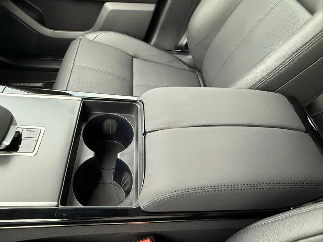 2026 Land Rover Range Rover Velar S - Photo 26