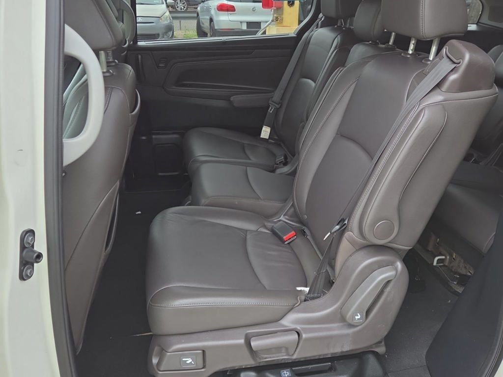 Used 2019 White Honda Elite image 7