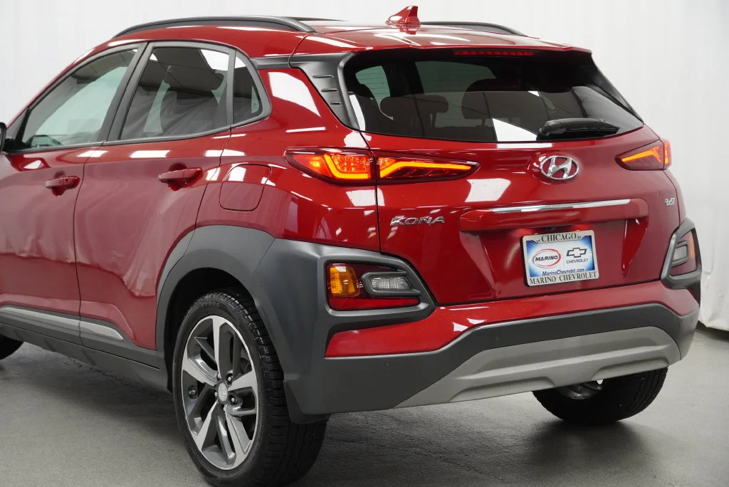Used 2019 Red Hyundai Ultimate image 29