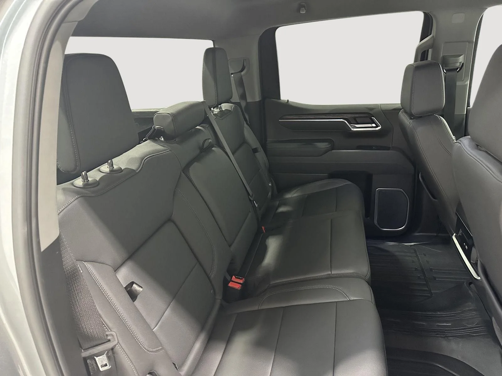 Used 2026 Sterling Metallic GMC SLT image 26