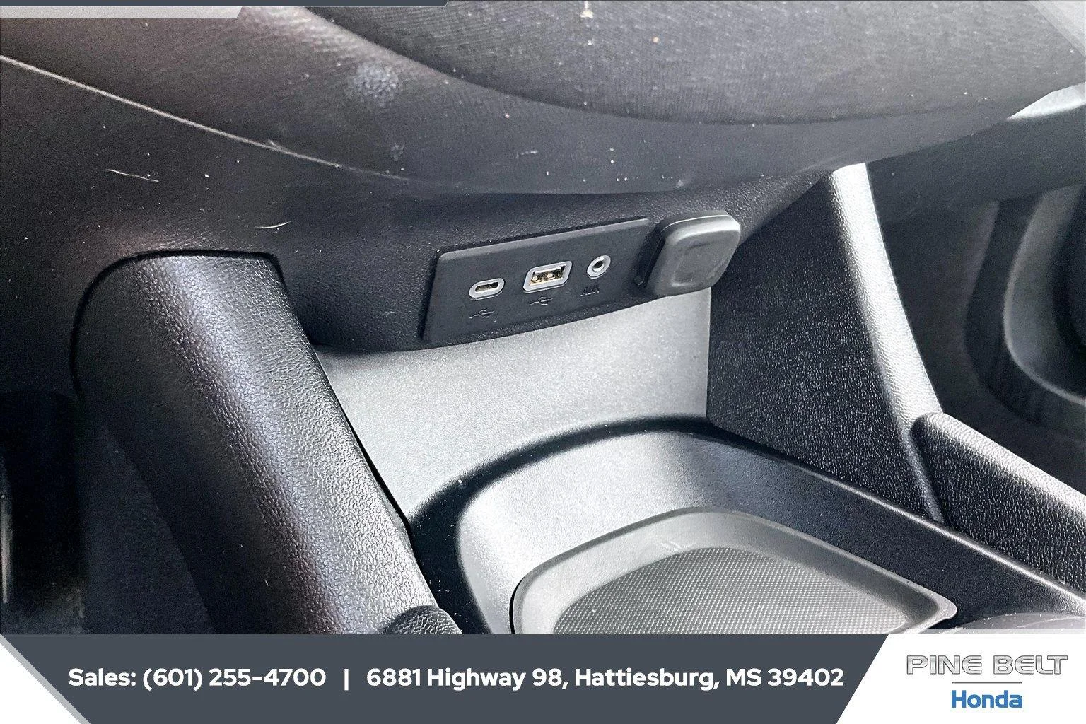 Used 2025 Mosaic Black Metallic Chevrolet RS image 22