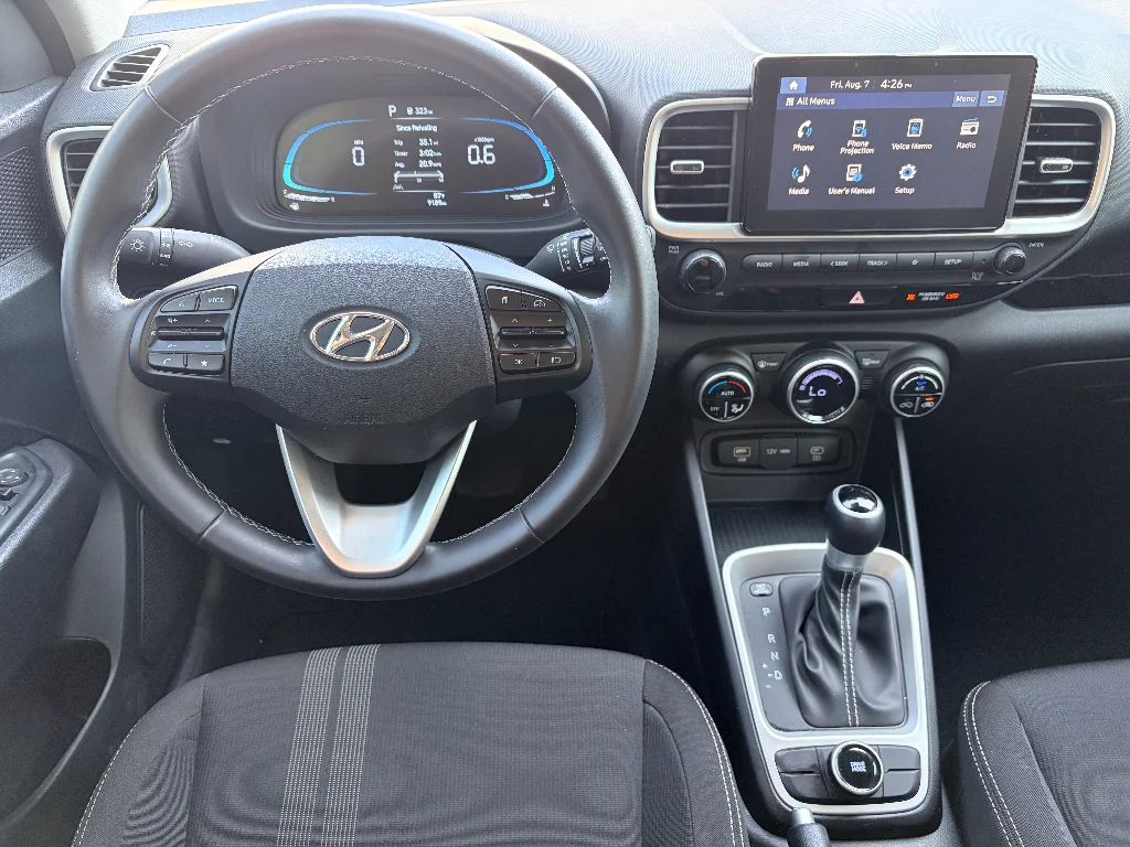 Used 2025 Ultimate Red Hyundai SEL image 18