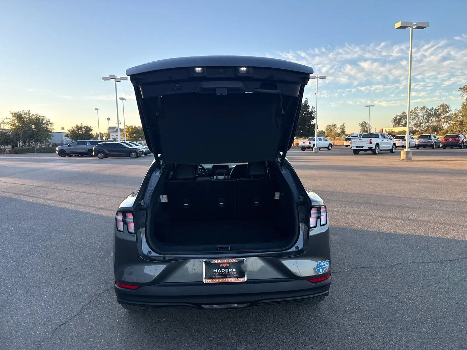 Used 2021 Gray Ford Select image 26