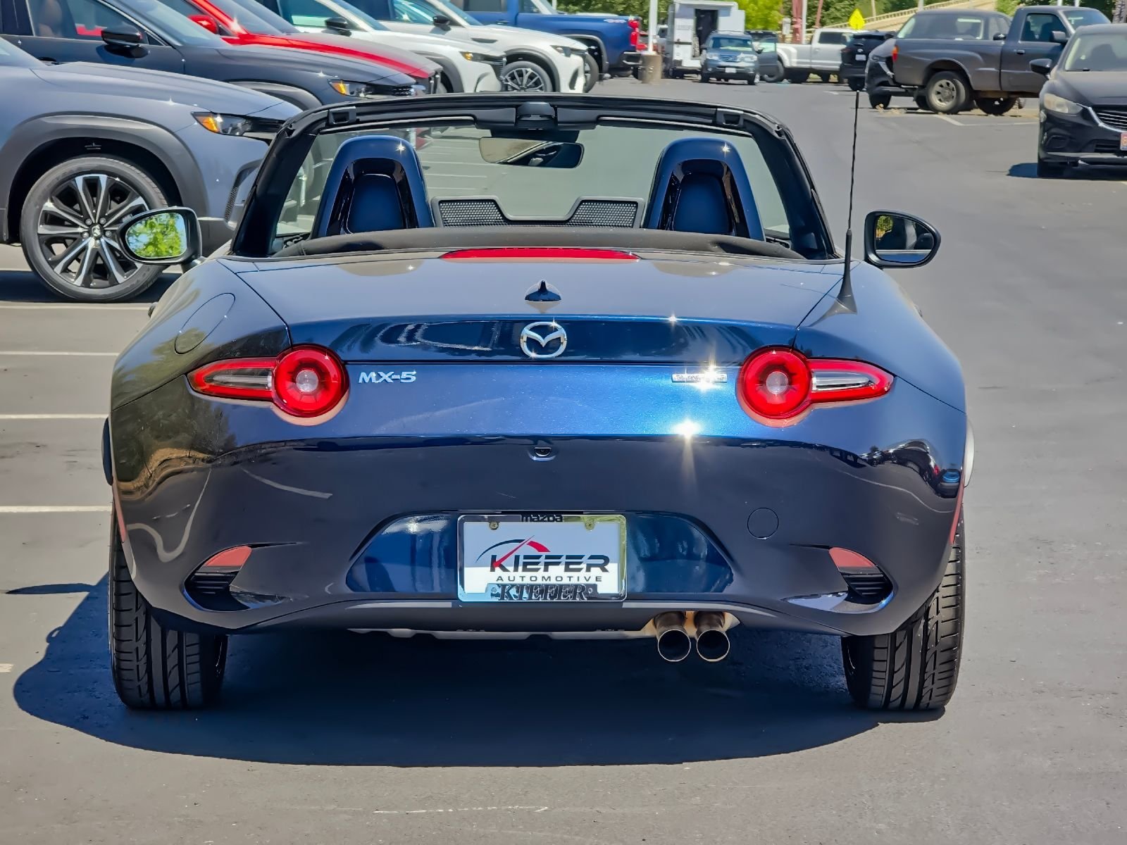 2025 Mazda MX-5 Miata Grand Touring - Photo 5