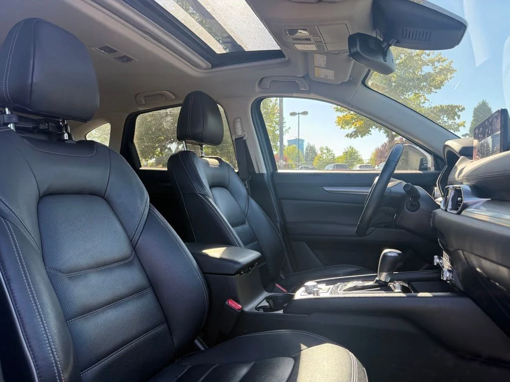 Used 2024 Rhodium White Metallic Mazda 2.5 S Preferred Package One-Owner image 25