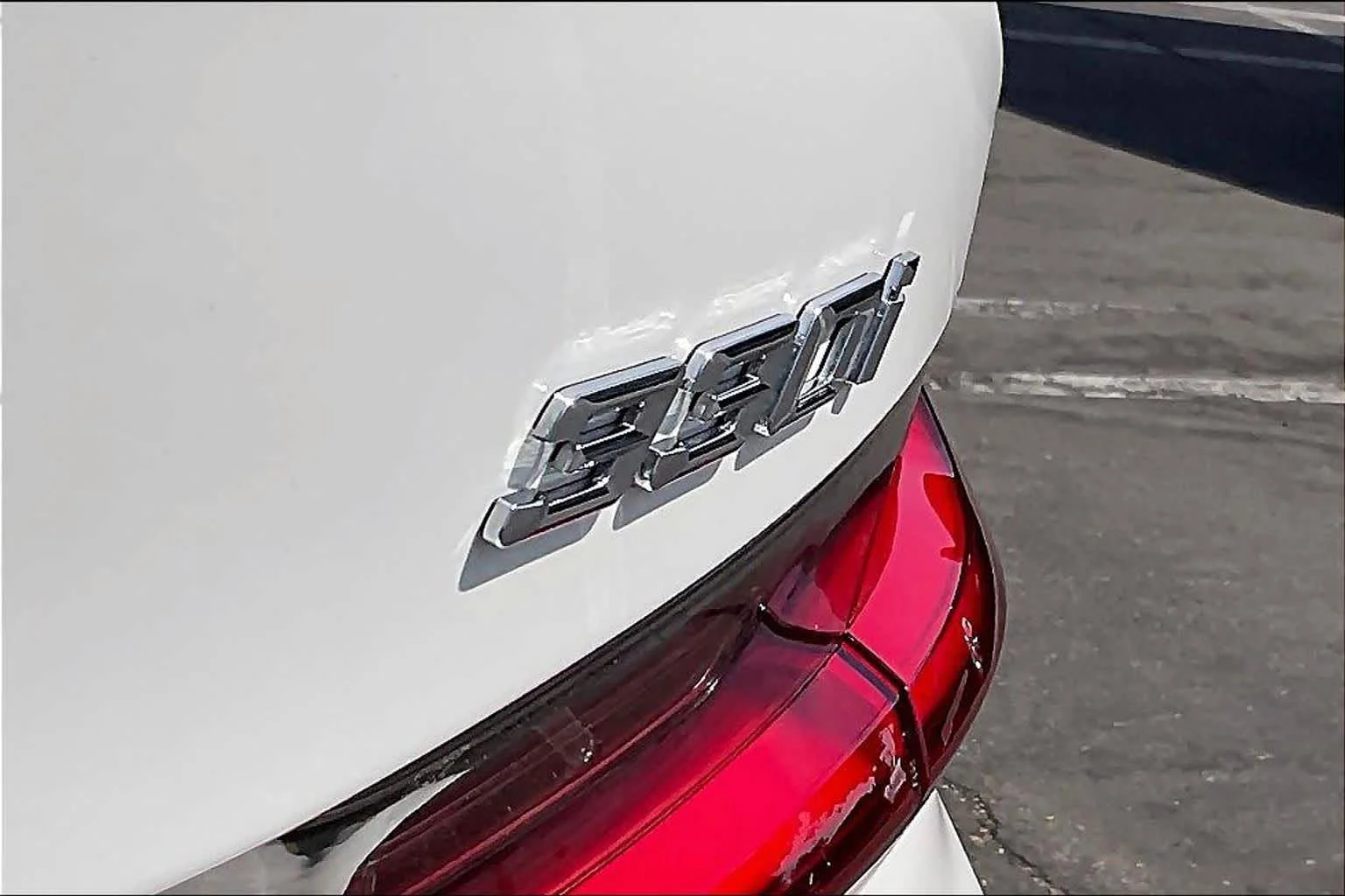 Used 2023 Alpine White BMW 330i image 9
