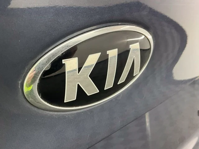 Used 2015 Blue Kia EX image 12