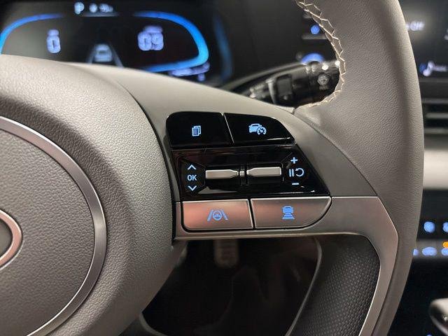 New 2026 Gray Hyundai SEL Sport Premium image 16