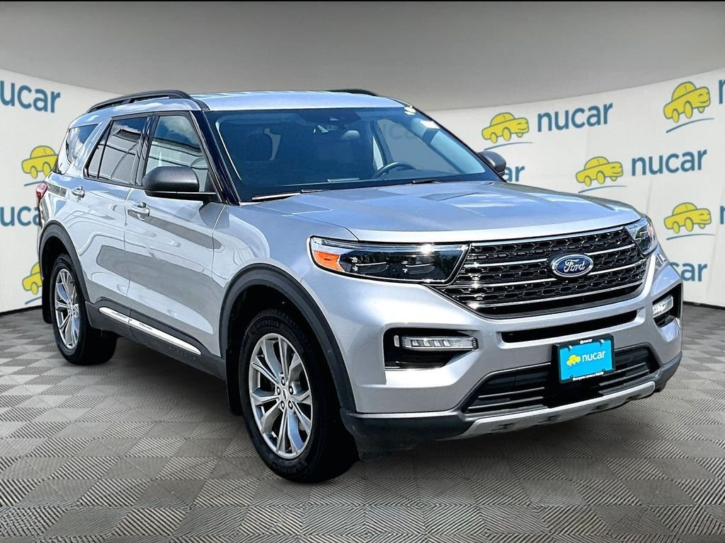 Used 2023 Silver Metallic Ford XLT image 1