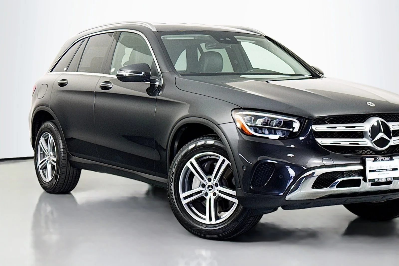 Certified Used 2022 Graphite Grey Metallic Mercedes-Benz 300 image 14