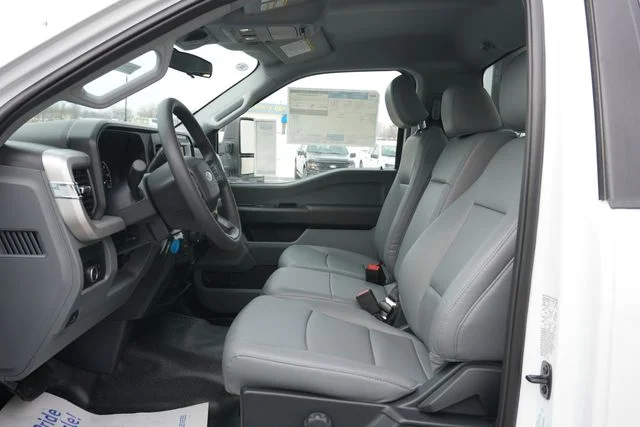 New 2026 Oxford White Ford F-350® XL image 9