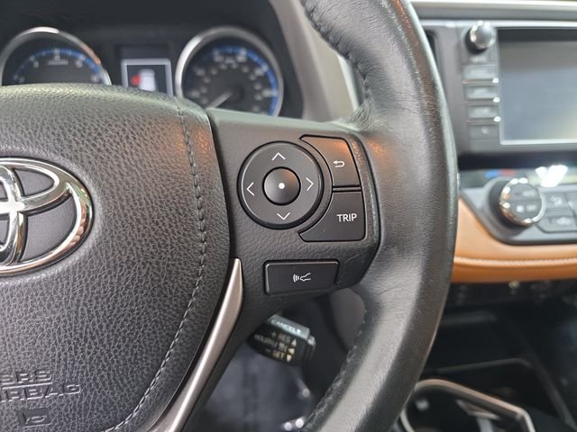 Used 2016 Black Toyota Limited image 18