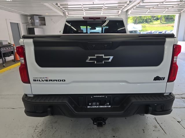 Used 2024 White Chevrolet ZR2 image 4