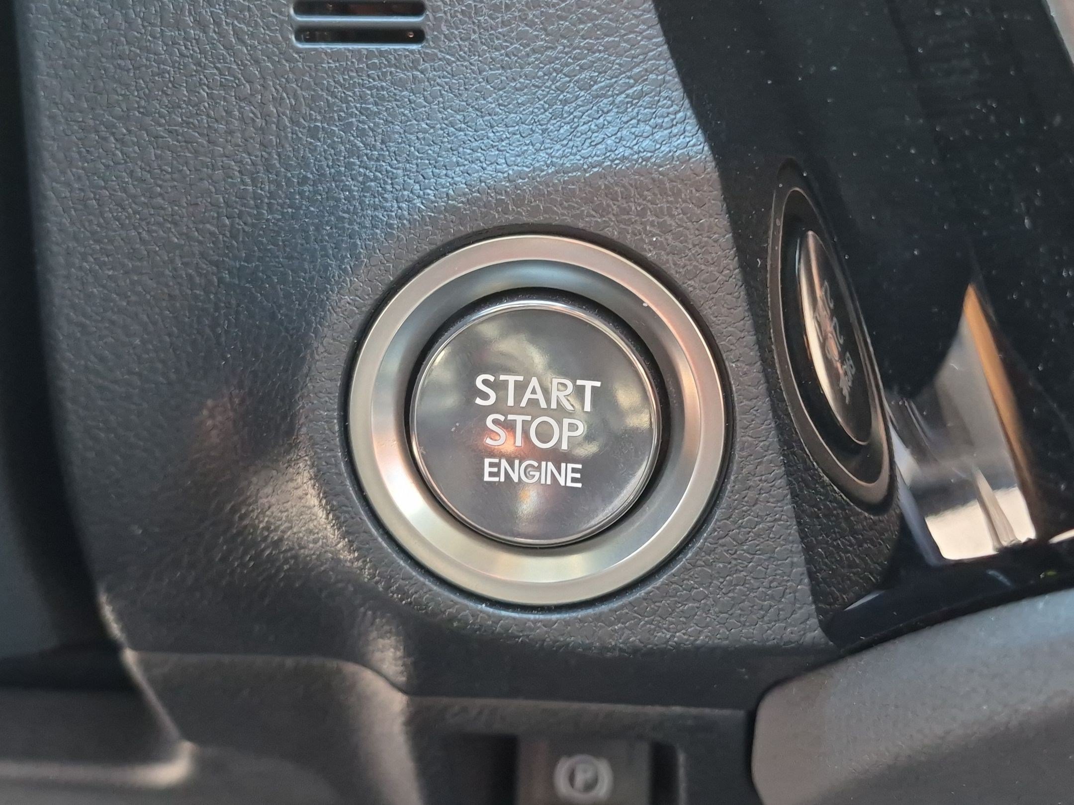 Certified Used 2023 Iridium Lexus ES 250 image 19