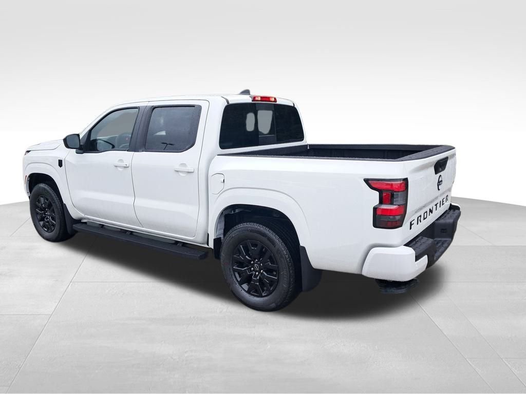 2026 Nissan Frontier SV photo 3