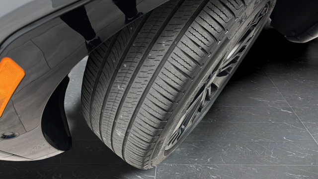 Used 2024 Hampton Gray Hyundai Calligraphy image 40