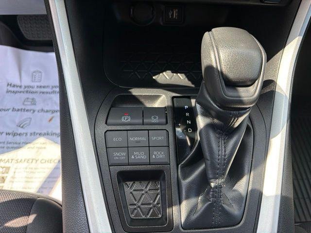 Certified Used 2024 ICE CAP Toyota  image 20