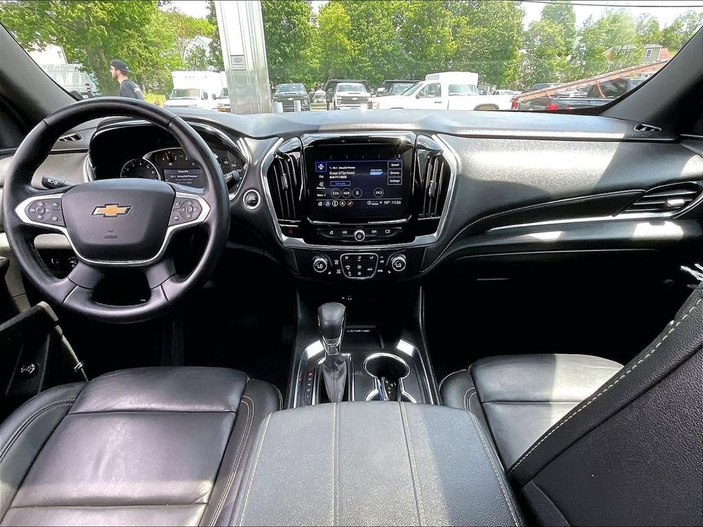 Used 2023 Mosaic Black Metallic Chevrolet LT Leather image 22