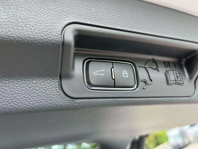 New 2026 Space White Metallic Ford Tremor® image 19