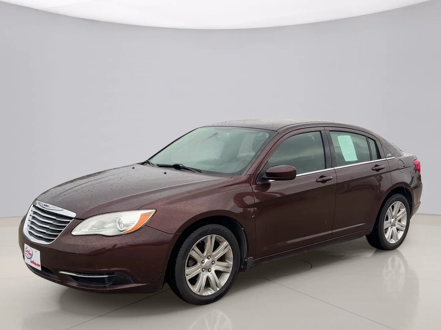 Used 2013 Brown Chrysler TOURING image 1