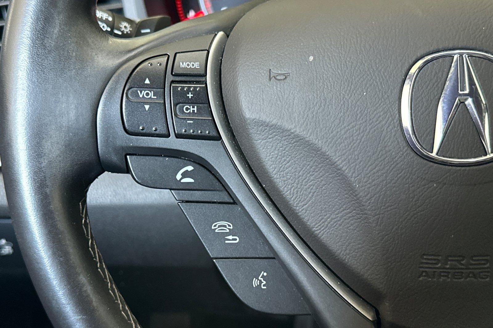 Used 2020 Gray Acura  image 24