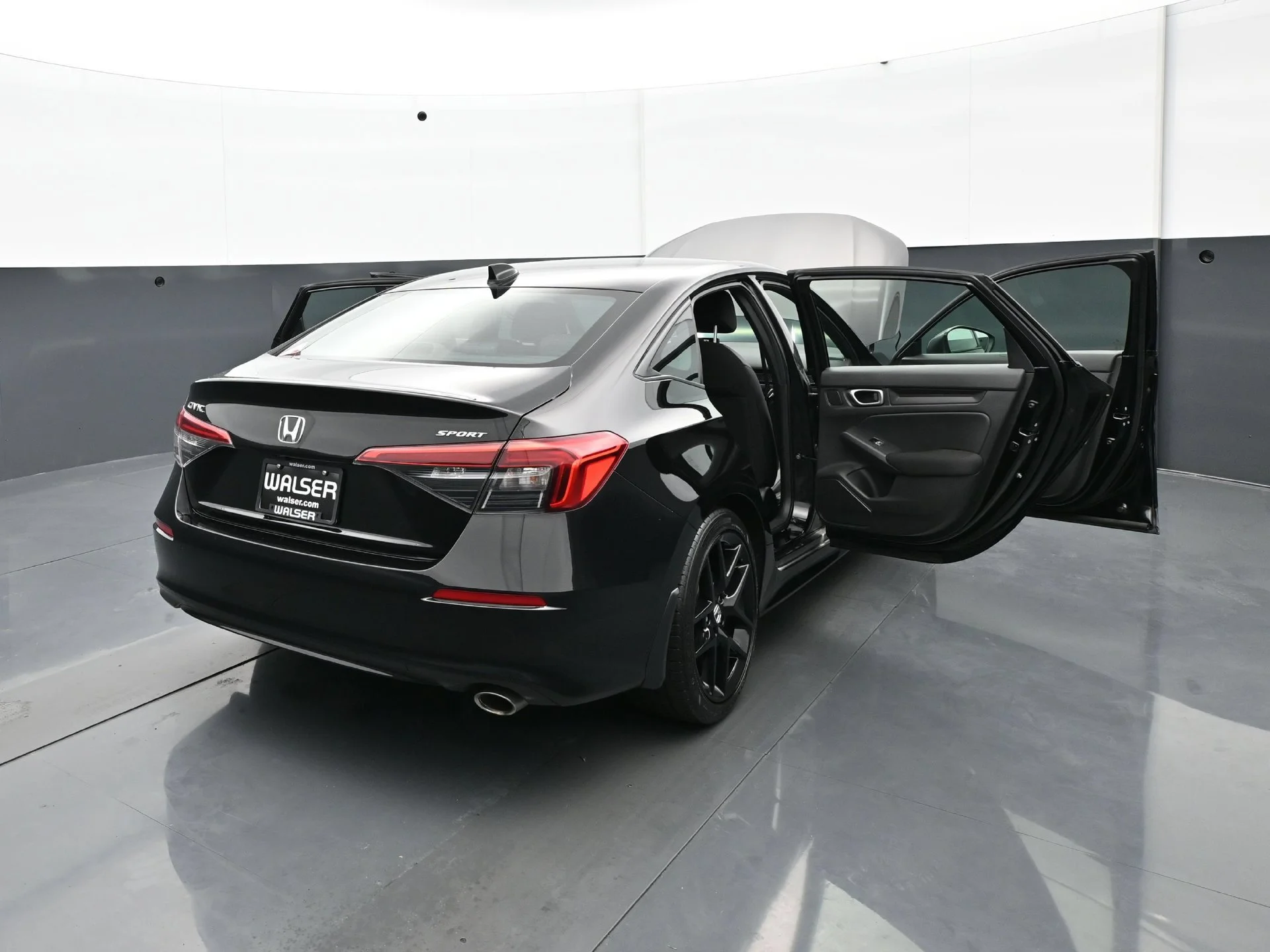 Used 2024  Honda 4D SEDAN 2.0L SPORT AUTO image 35