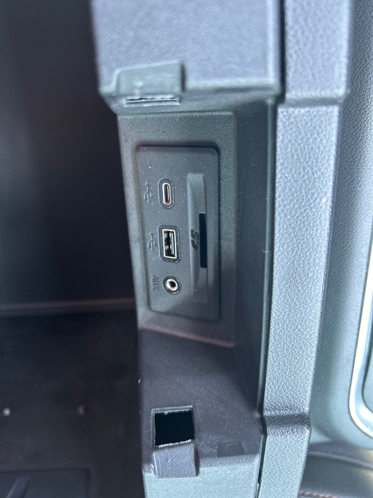 Used 2023 FOREST METALLIC GMC AT4 image 16