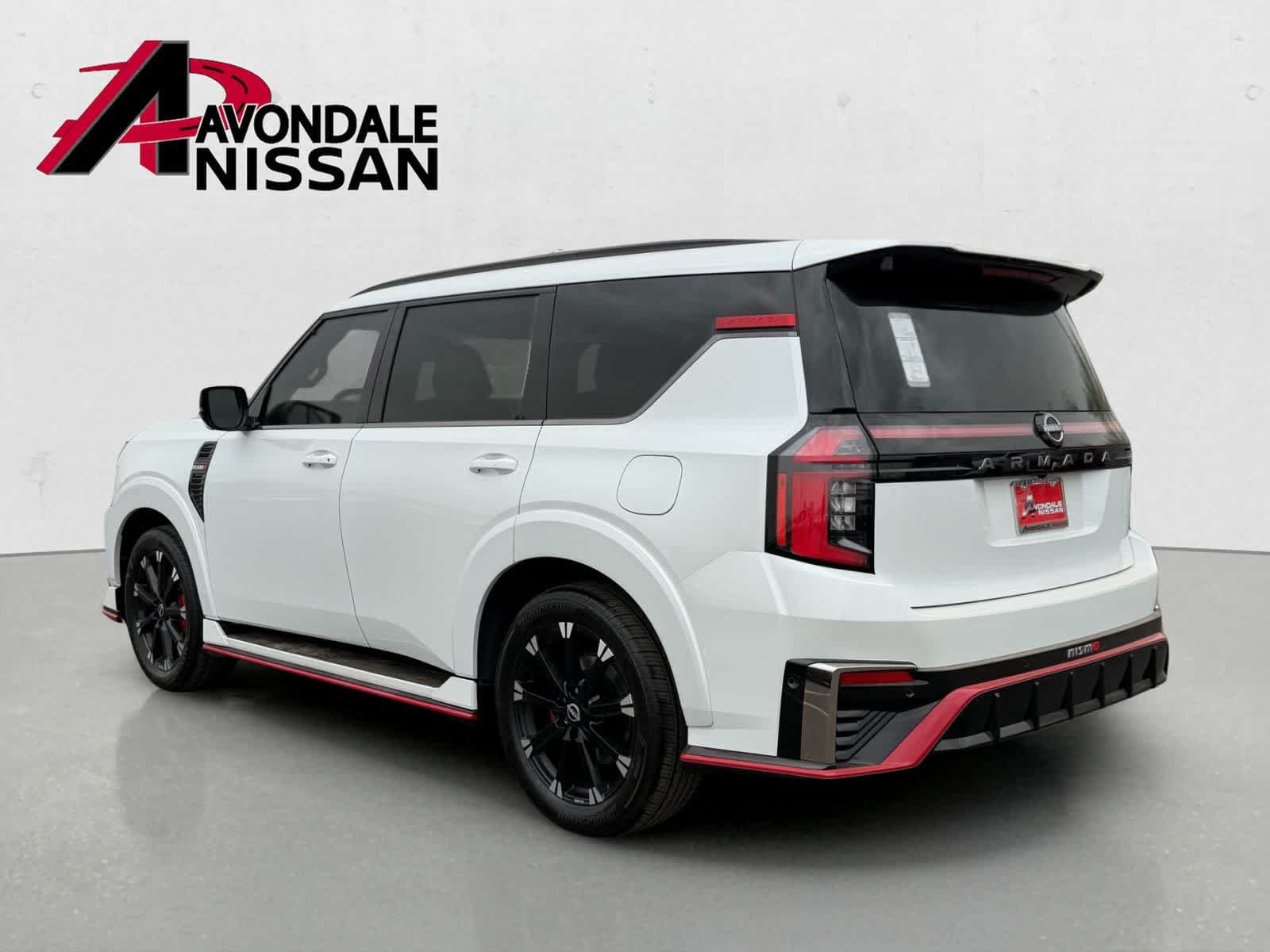 New 2026 Everest White TriCoat Nissan NISMO® image 5
