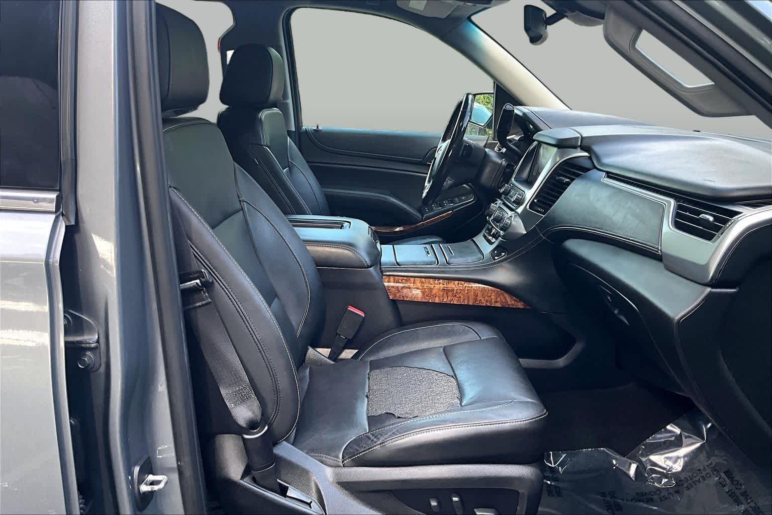 Used 2018 Satin Steel Metallic Chevrolet Premier image 7