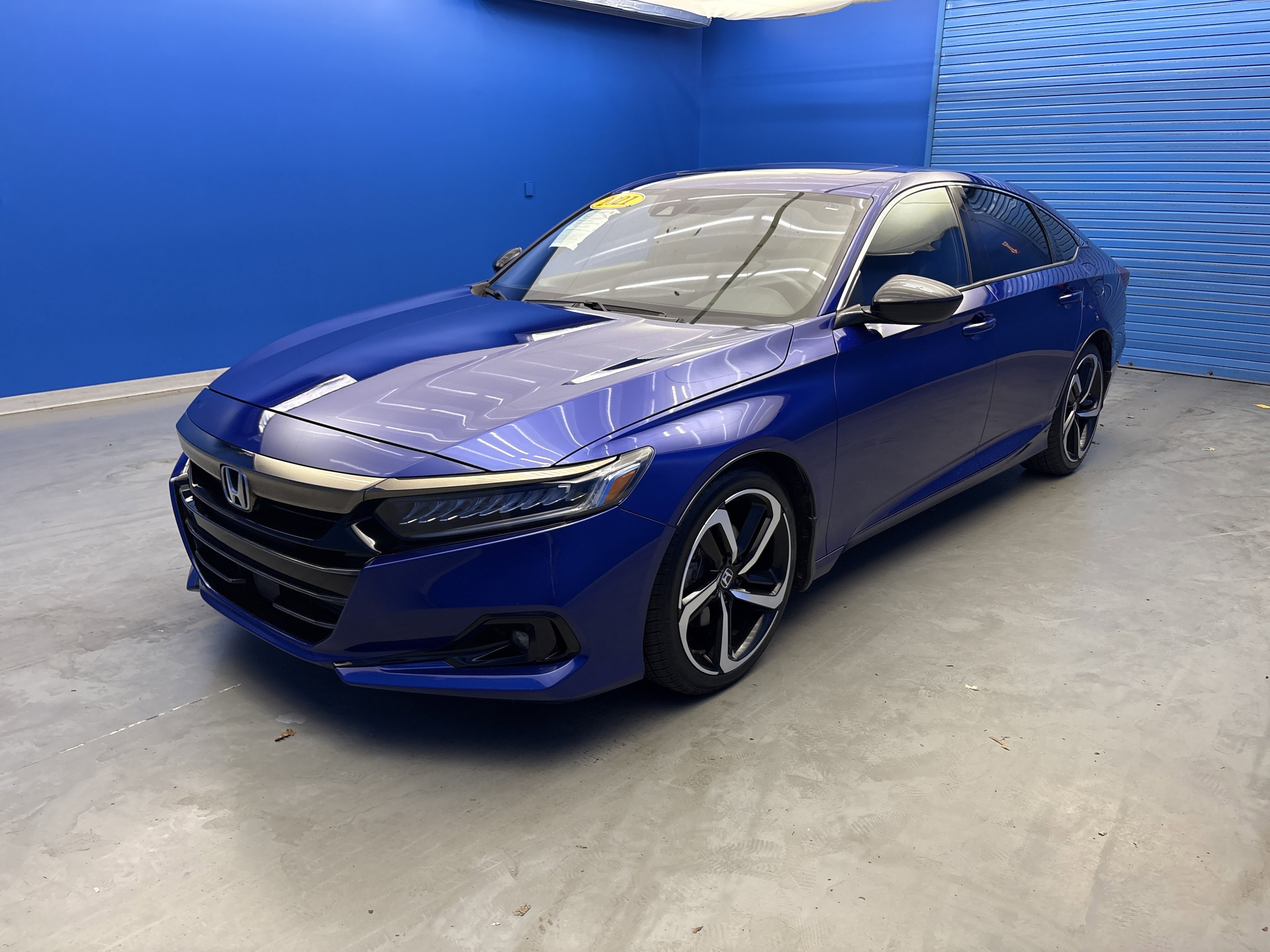 Used 2021 Blue Honda Sport image 4