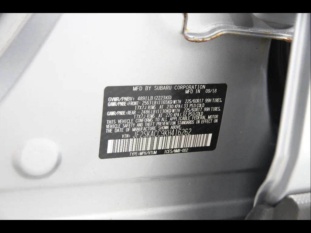 Used 2019 Ice Silver Metallic Subaru Base image 22