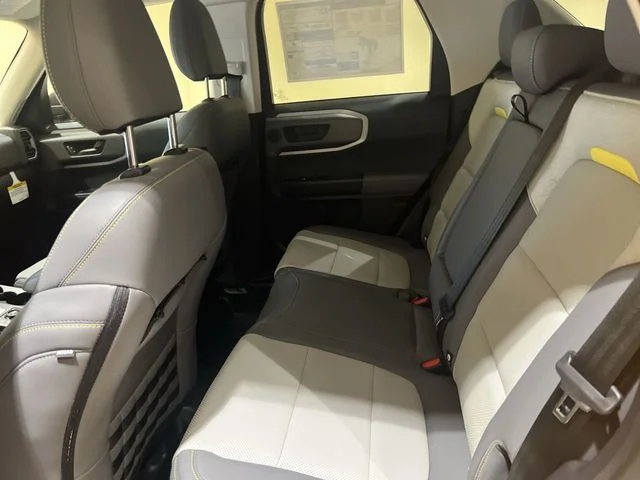New 2026 Orange Fury Metallic Tri-Coat Ford Badlands® image 23