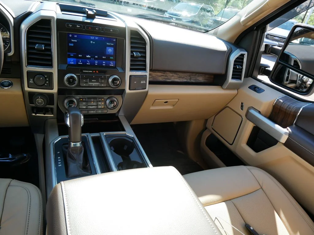Used 2019 Silver Ford Lariat image 15