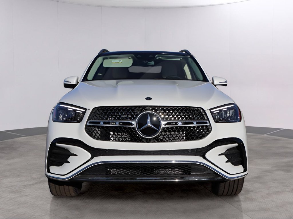 Used 2026 MANUFAKTUR Moonlight White Metallic Mercedes-Benz GLE 350 image 2