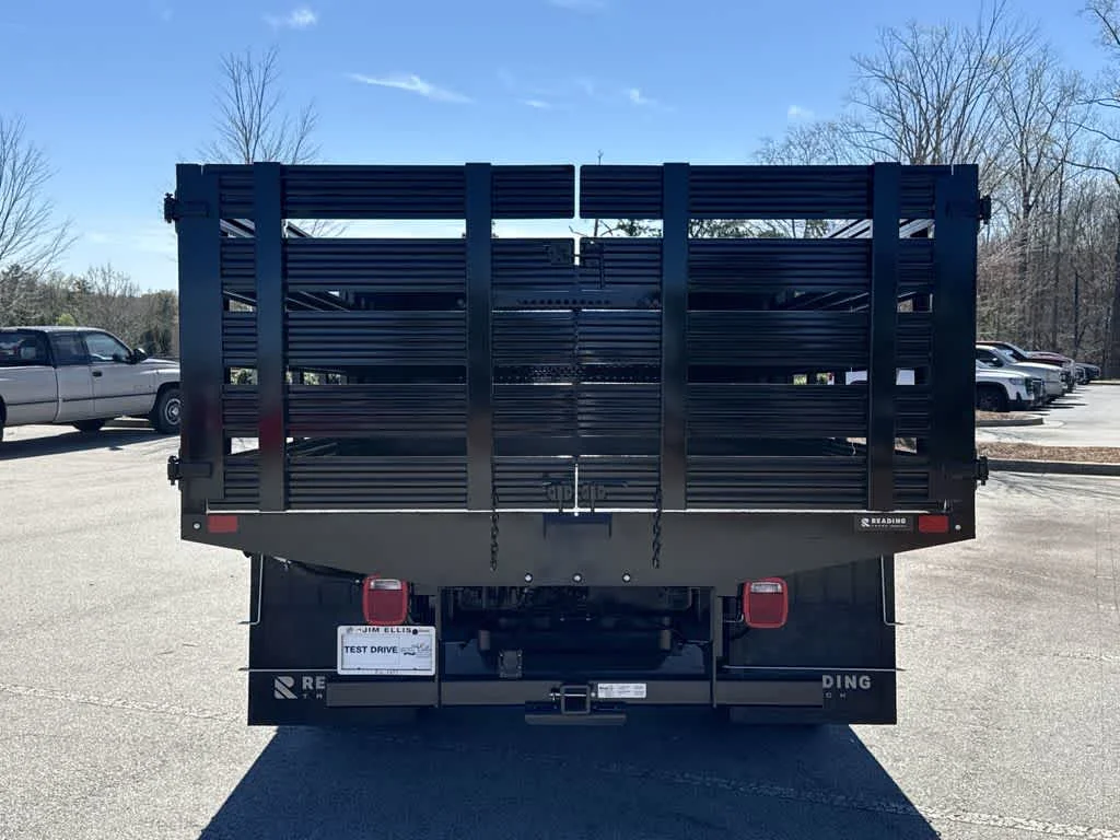 2025 GMC Sierra 3500HD Pro - Photo 17