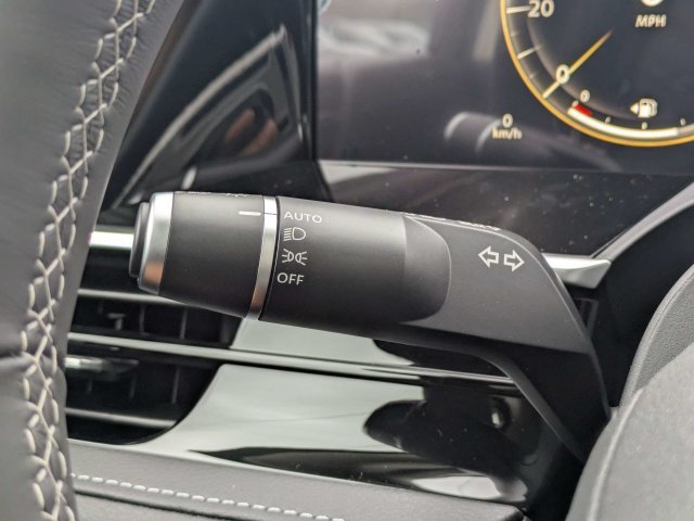 New 2026 BLACK OBSIDIAN INFINITI Luxe 2WD image 30