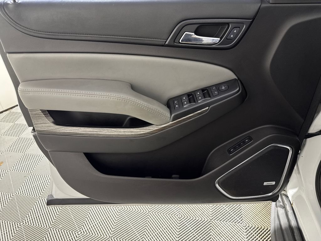 2016 Chevrolet Tahoe LT - Photo 10