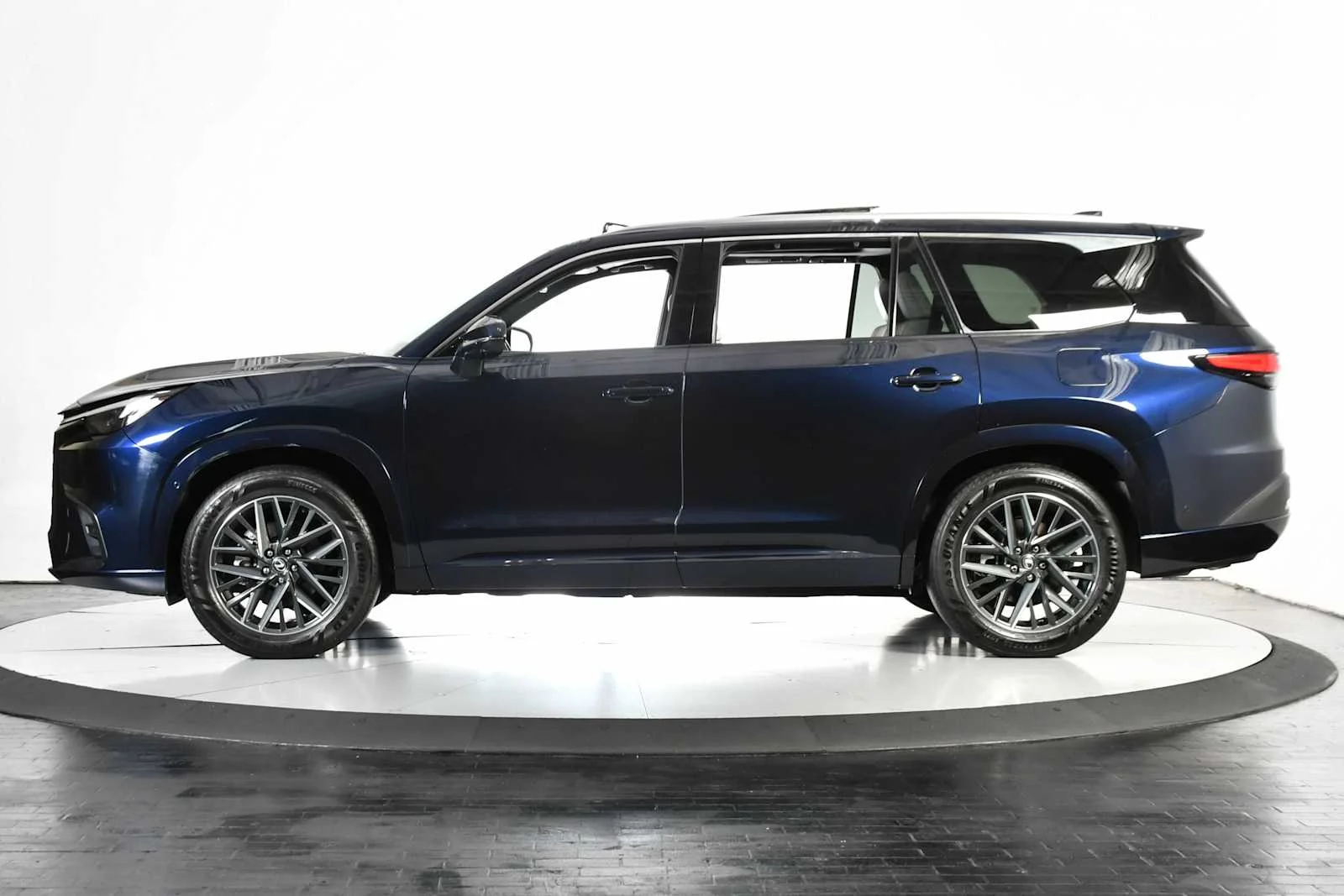 5TDAAAB66SS043136