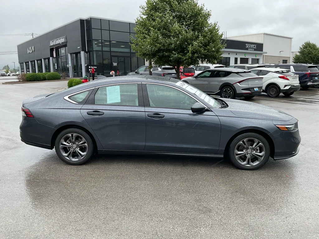 Used 2023 Meteorite Gray Metallic Honda EX image 10