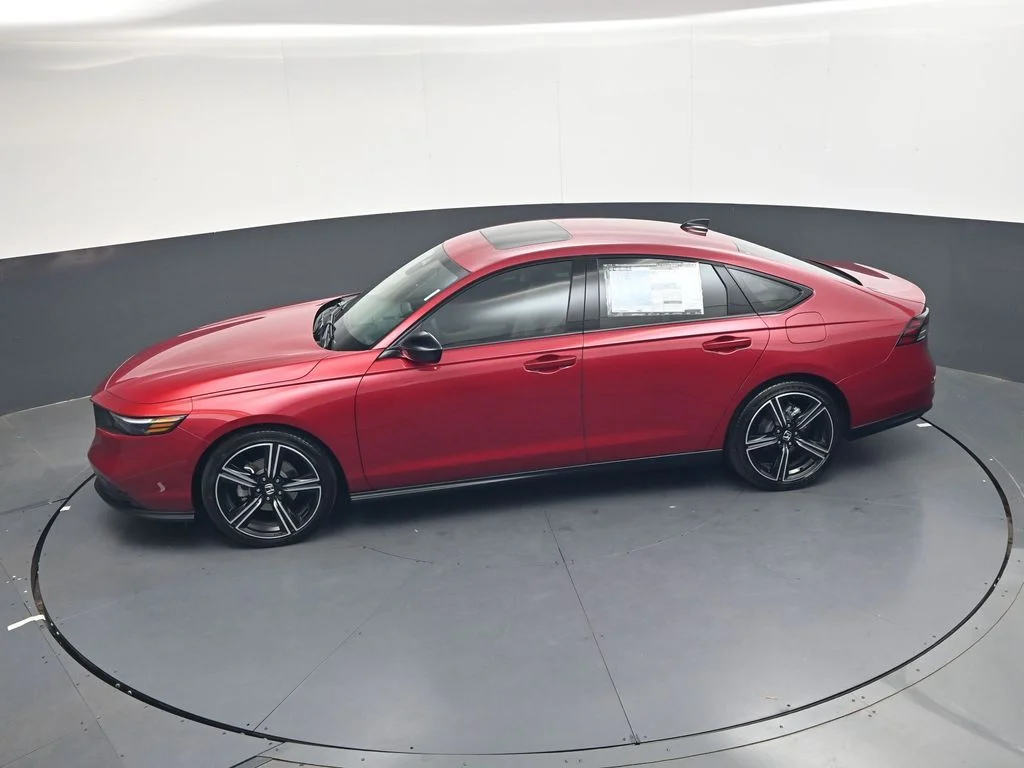 New 2026 Radiant Red Metallic Honda SE image 33