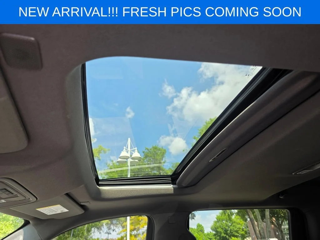 Used 2019 NORTHSKY BLUE METALLIC Chevrolet LTZ image 11