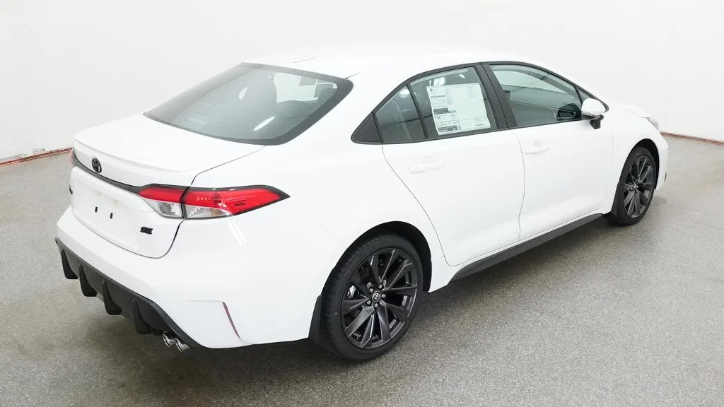 New 2026 Ice Cap Toyota SE image 18