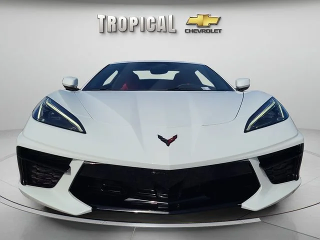 Used 2025 Arctic White Chevrolet 1LT image 10